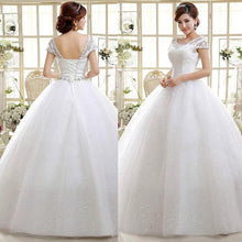 Load image into Gallery viewer, Bridal Dress In White New Fashion Temperament Style Bride Wedding Dress Lace Embroidery Large Size Slim Dresses