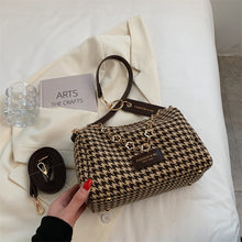 Load image into Gallery viewer, Small Chain Houndstooth Shoulder Crossbody Bags Woolen Cloth Luxury Designer Women 2022 Hit Winter Handbags And Purse Branded