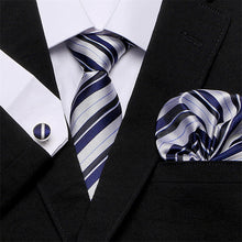 Load image into Gallery viewer, Classic 7.5cm Width Floral Paisley Ties Cravate Luxury Homme Men&#39;s Silk Ties For Men Suit Business Wedding Necktie 2018-S04