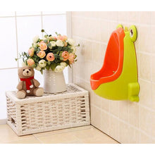 Load image into Gallery viewer, Frog Boys Potty Urinal Toilet With Suction Cups Urinoir Enfant Penico Menino WC Training Pinico Kids Pee Urinal-Boy For Children