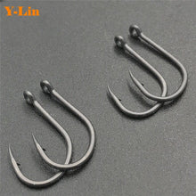 Load image into Gallery viewer, Carp Fishing Hooks Wide Gape Barbed Hook Quality Carbon Steel Curve Shank Made In Japan Carp Hair Chod Rigs