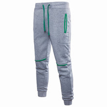 Load image into Gallery viewer, Men Cotton Pleated Loose Fit Full Length Casual Sweatpants
