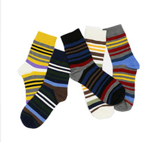 Load image into Gallery viewer, Men&#39;s color stripes socks the latest design popular men&#39;s socks 5 PAIRS STRIPED SOCKS SUIT FASHION DESIGNER COLOURED COTTON 6-11