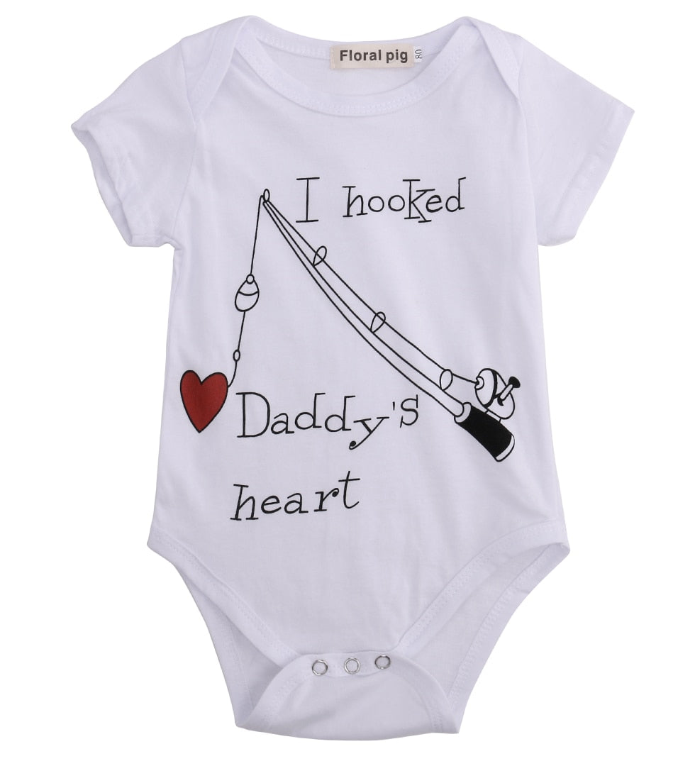 New Infant Baby Boy Clothes Girl Babygrows Playsuit Romper I Hooked Daddys Heart newborn baby clothes unisex baby rompers 2016