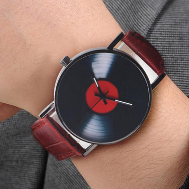 Quartz Wristwatch for men in fashion Leather Strap and Stainless Steel
