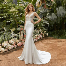 Load image into Gallery viewer, Sexy Lace Appliqued Wedding Dress Princess Satin Mermaid Bridal Dresses For Bride Robe De Mariée Sweep Train Civil Custom Made