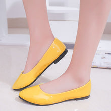 Load image into Gallery viewer, PU patent leather shoes woman single shoes shallow round tow spring autumn ballet flats shoes contracted big size 35-42