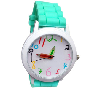 Unisex Fashion Boys and Girl's Beautiful Watch in Quartz