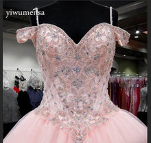 Load image into Gallery viewer, Vestido de 15 anos debutante sweet 16 dresses Pink Custom made Crystals Beading quinceanera dresses vestidos de 15 anos Dress