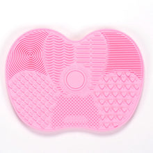 Load image into Gallery viewer, Scrubbing Pad Cosmetic Brush Cleaning Pad Silicone With Suction Cup Apple Cleaner Cleaning Scrubbing Pad Beauty Supplies