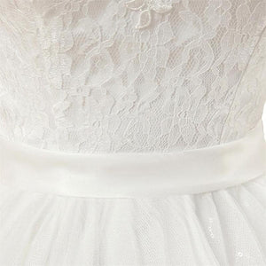 Bridal Party Wedding Bride Word Shoulder Small Tail Wedding Dress Lace Strap Slim