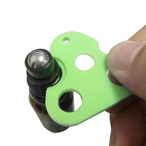 3pcs Plastic Essential Oil Opener Roller Bottle Corkscrew Tool Triangle Shape Remover for Roller Balls Caps (Green)