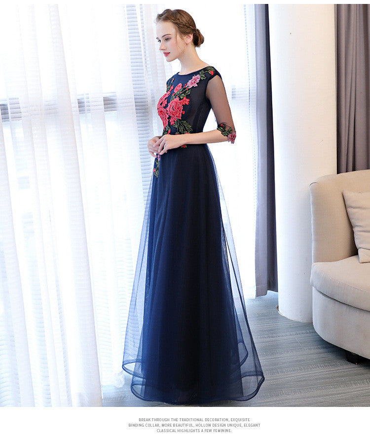 Chinese Style Flower Embroidery Brand New Wedding Dress