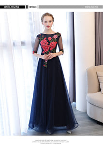 Chinese Style Flower Embroidery Brand New Wedding Dress