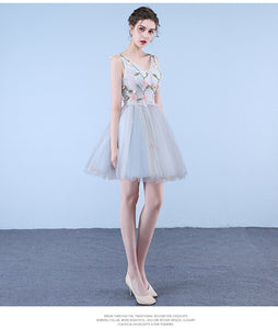 Sweet Design Flower Embroidery Short Wedding Dress/Party Dress/Evening Dress