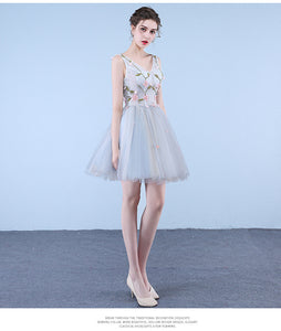 Sweet Design Flower Embroidery Short Wedding Dress/Party Dress/Evening Dress