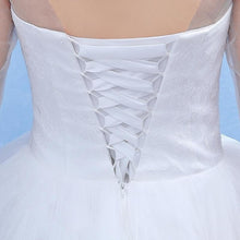 Load image into Gallery viewer, NEW  FASHION  Wedding Dresses Bridal Party Dress New Bride Beautiful Lace Wedding Dresses Floor length Long Bride Dresses