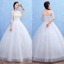 Load image into Gallery viewer, Vintage Wedding Dresses A line Long Sleeves Appliques Lace Wedding Gown Bridal Dresses