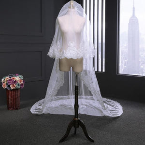 Luxury Real Image Wedding Veils  Long Veils Lace Applique Crystals Two Layers Cathedral Length Cheap Bridal Veil